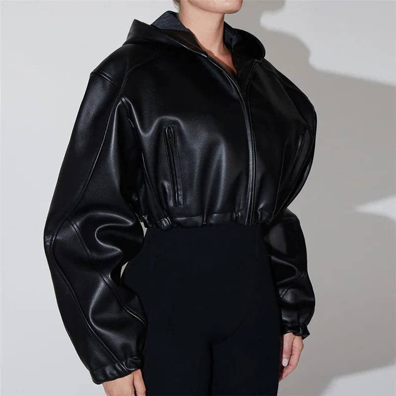 Cropped leather jacket